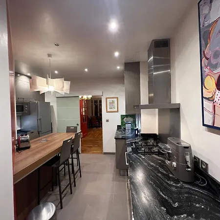 De Grand Standing En Plein Coeur De A Proximite Du Trocadero Apartment *